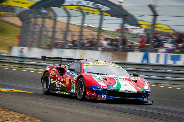 Red Ferrari race car, fractional car investment platform MCQ Markets